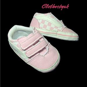 BABY VANS - SIZE 1